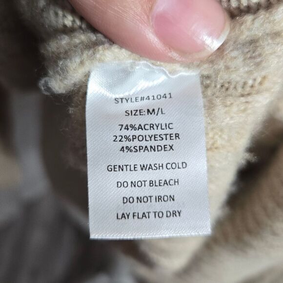 Grade & gather oversized v neck front pocket sweater sz M/L - Picture 7 of 10